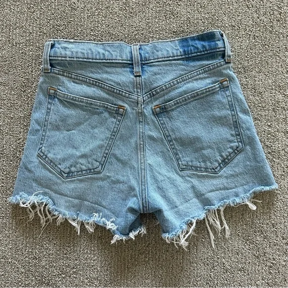 Abercrombie & Fitch The Mom Short High Rise Denim Shorts 24/00 - Picture 3 of 7